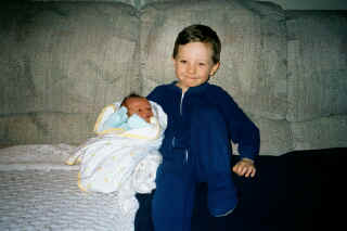 brothers.jpg (74000 bytes)